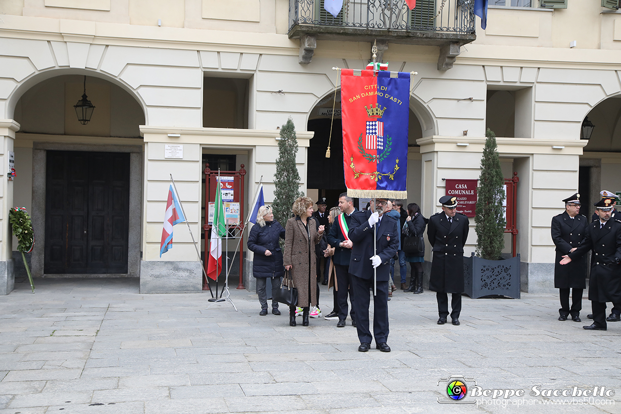 VBS_5389 - Commemorazione Eroico Sacrificio Carabiniere Scelto Fernando Stefanizzi - 36° Anniversario.jpg